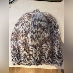 Hand Knit Wool Unisex Beanie Hat Brown & White Never Worn